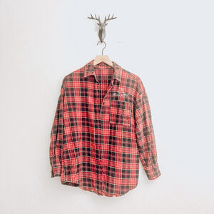 Hello Kitty Women's Red/Black Plaid Button Down Shirt Size Large